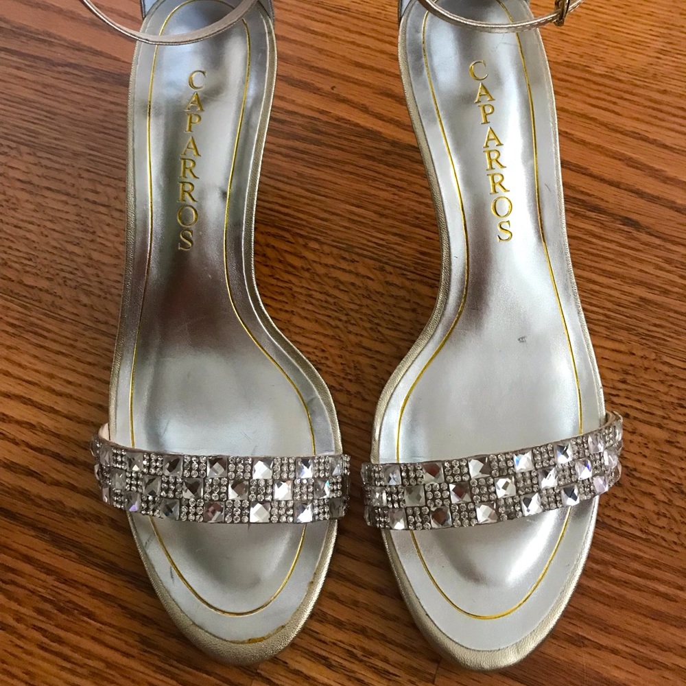 Dressy Sandals Size 6.5